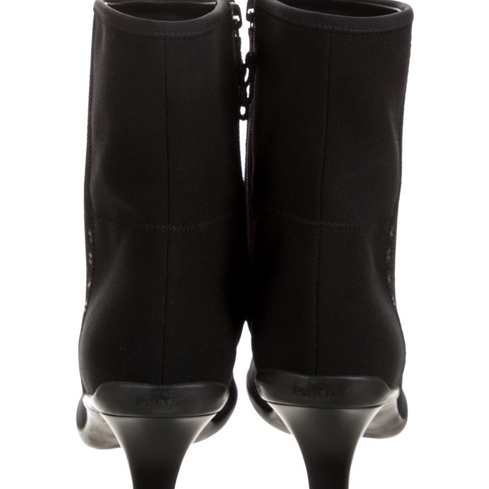 Prada Black Heeled Boots with Sleek Design - Picture 4 of 4